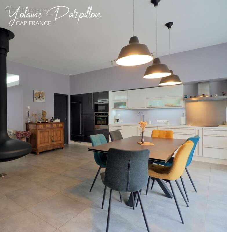 Maison à BELLEVILLE-SUR-VIE
