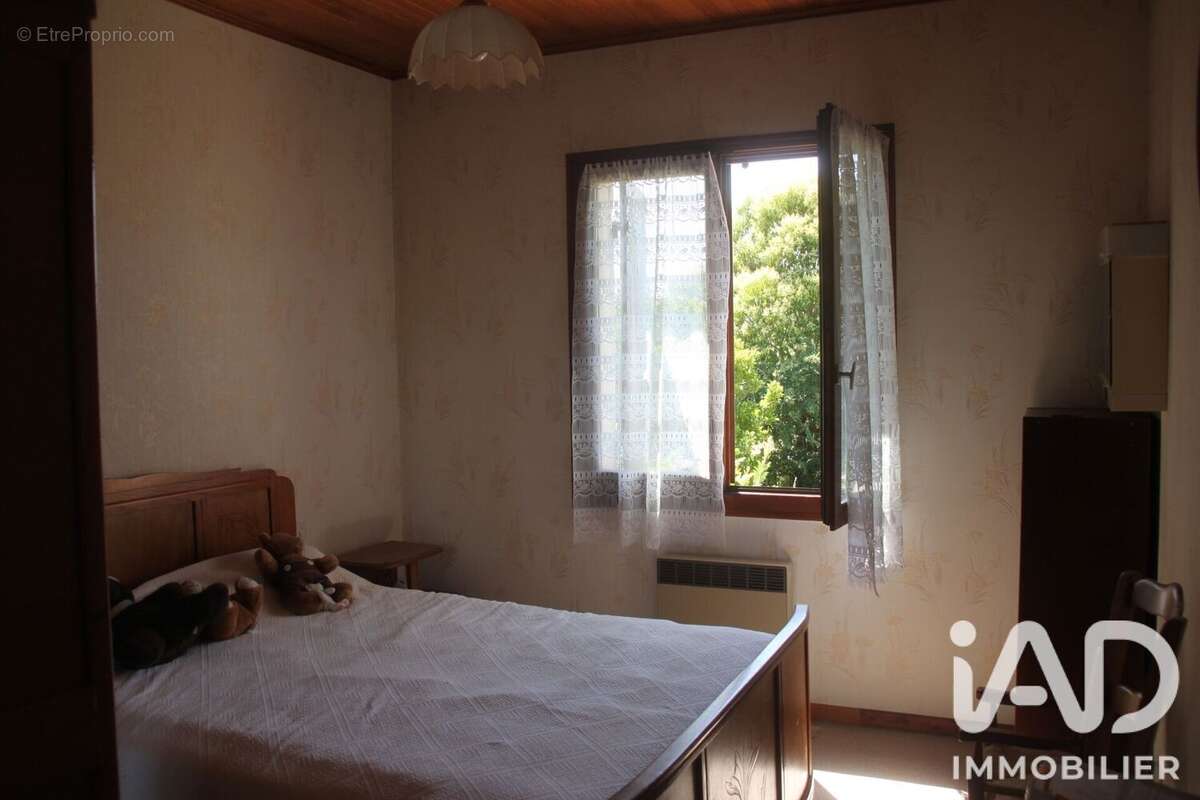 Maison 112 m² à Duras  - photo 8