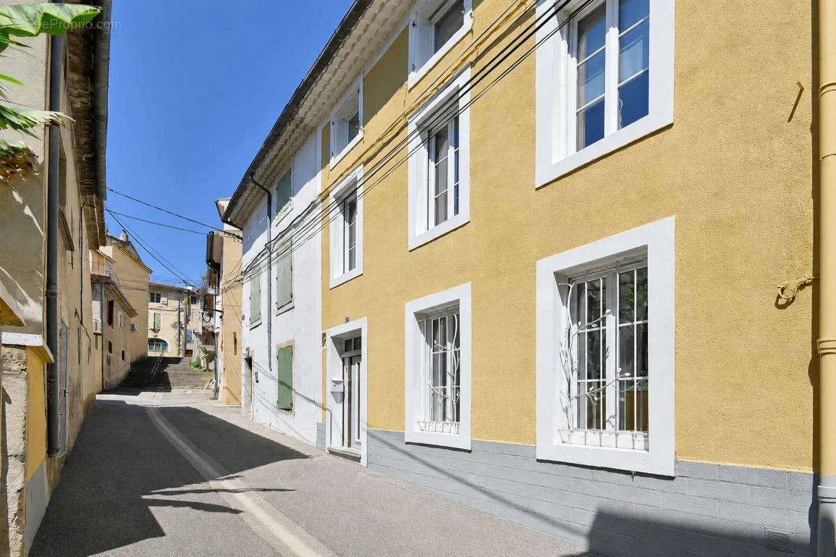 Maison de 5 pièces de 135 m² à Pont-Saint-Esprit - photo 18