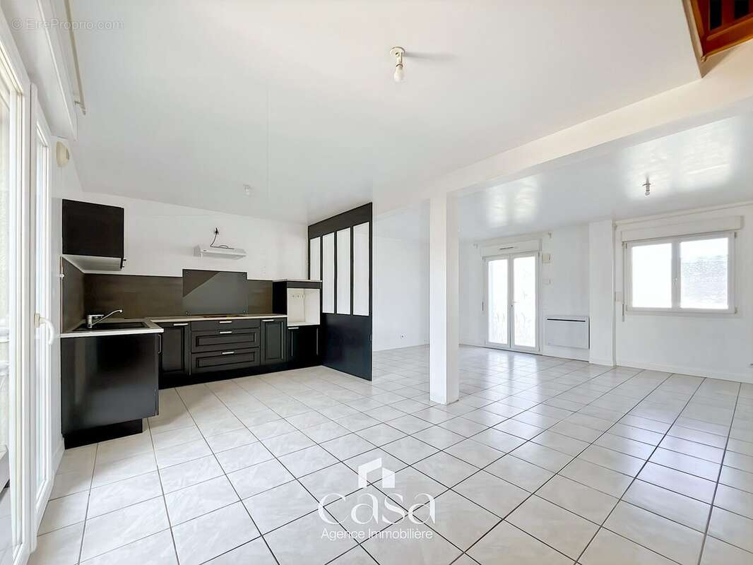 Maison à BRETTEVILLE-SUR-ODON