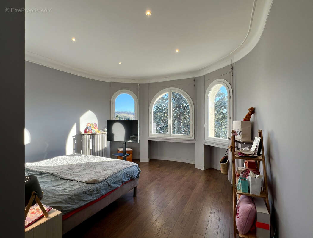 Maison à SAINT-JUST-SAINT-RAMBERT