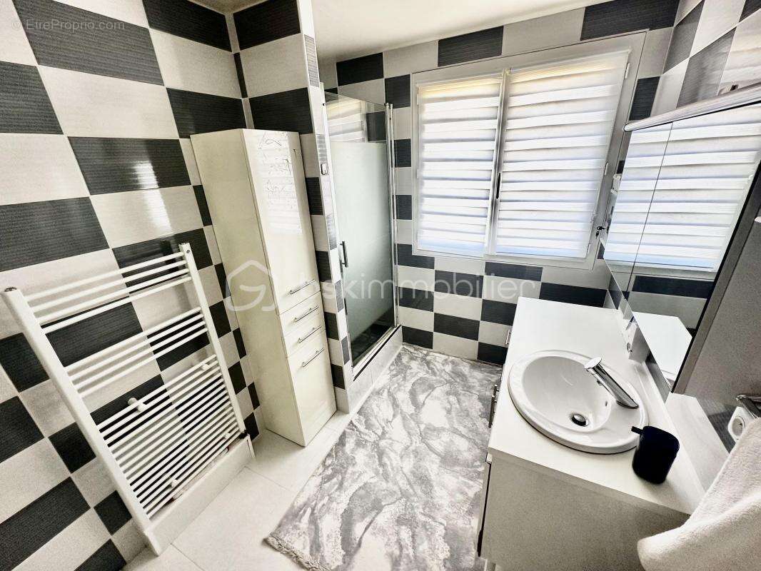 Maison à MAROLLES-SUR-SEINE