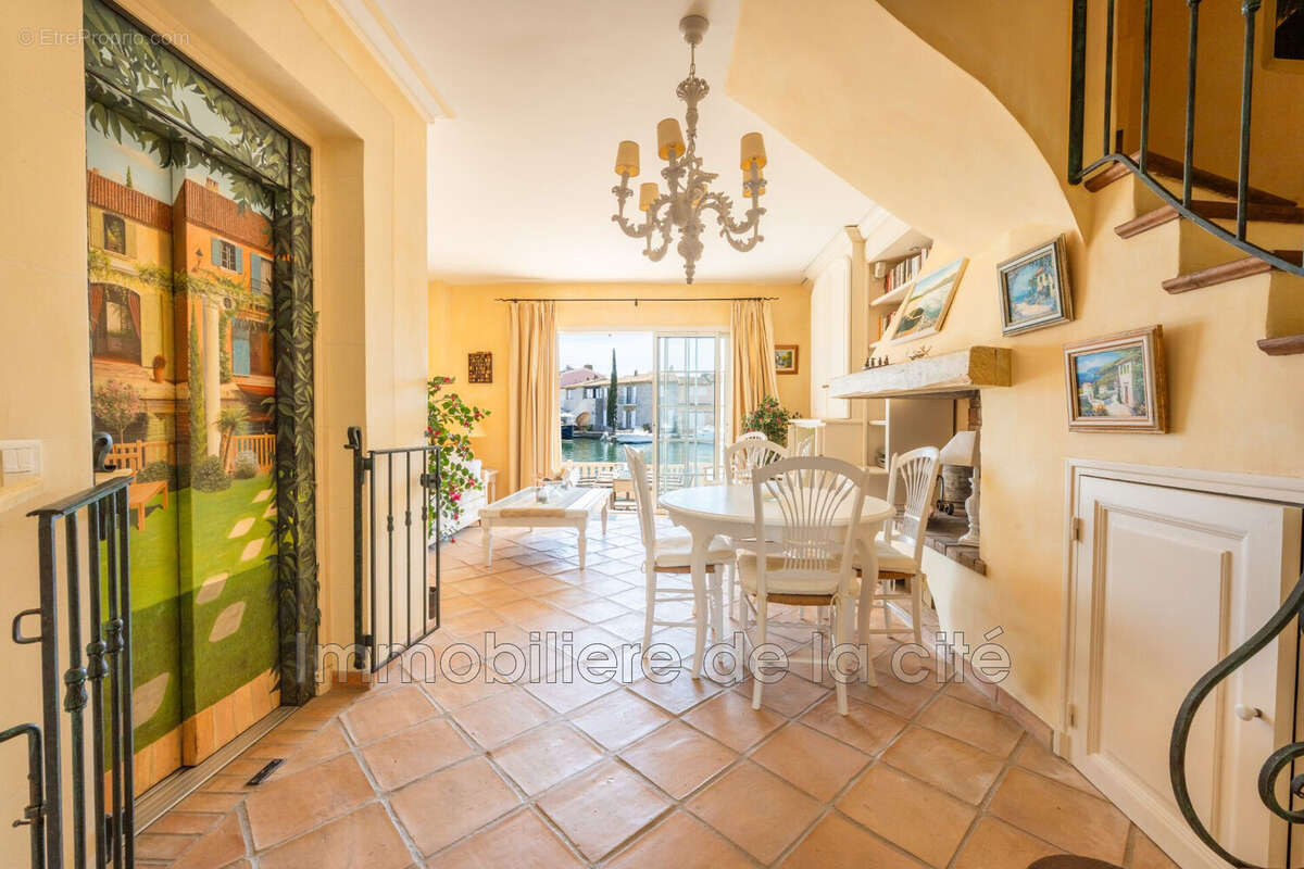 Maison à GRIMAUD