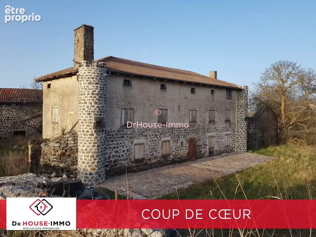 Maison à CAYRES