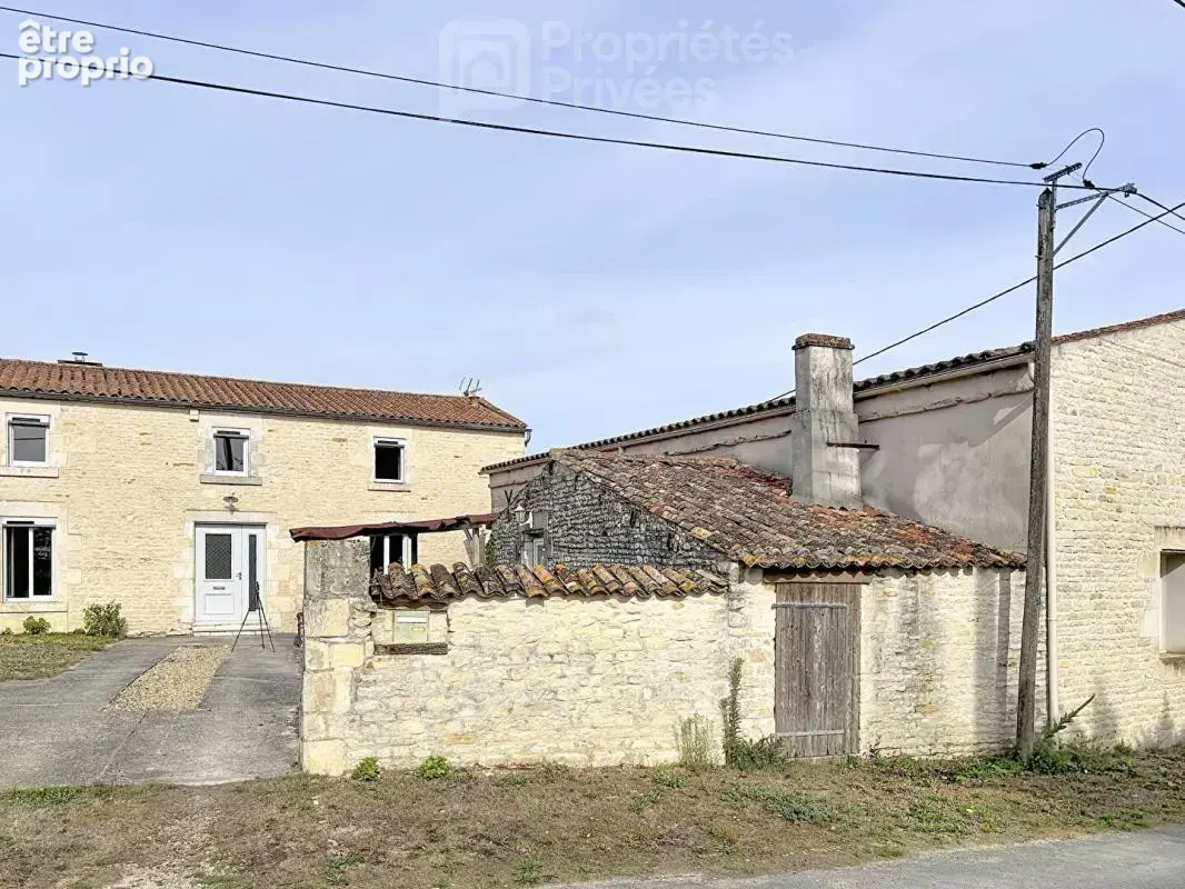 Longère de charme 135 m2 avec dépendances de 95 m2 - photo 16