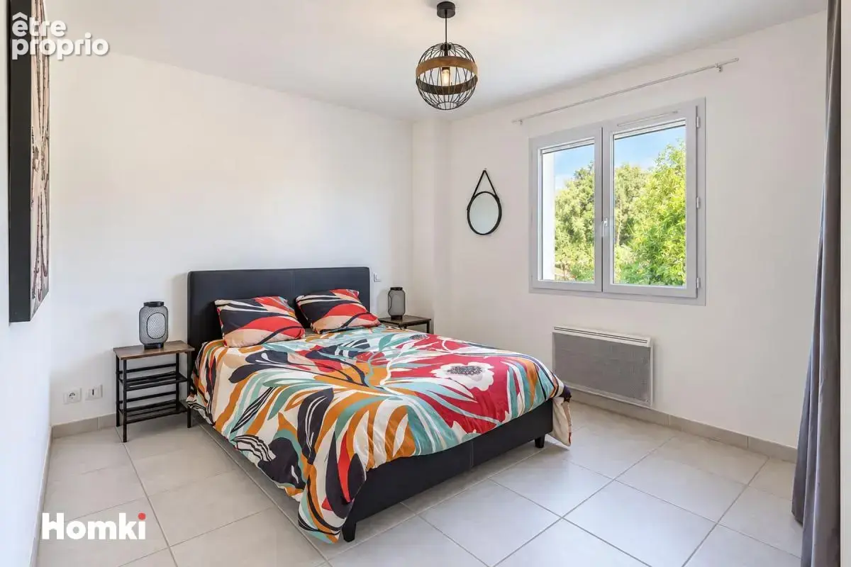 Maison/Villa T4 de 97 m² à Vers-Pont-du-Gard 30210 - photo 8