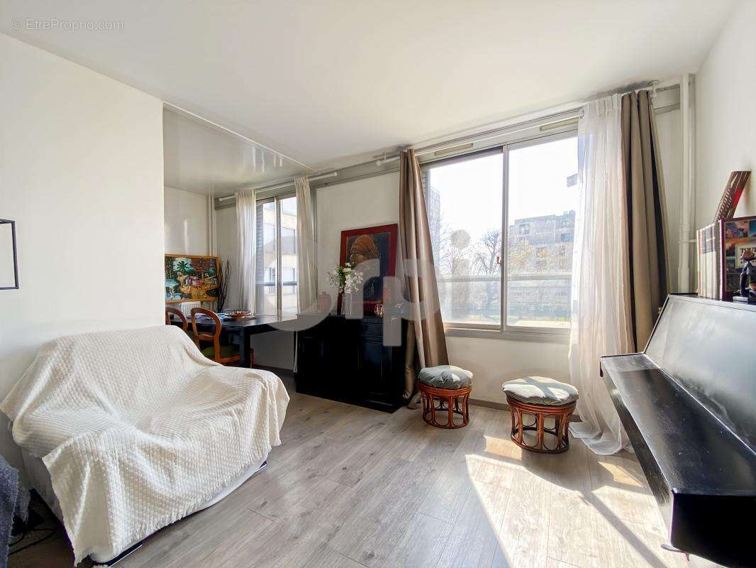 Appartement À Vendre - photo 2
