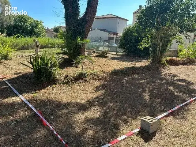Terrain à bâtir de 240 m² à LA ROQUETTE-SUR-SIAGNE (06) - photo 4