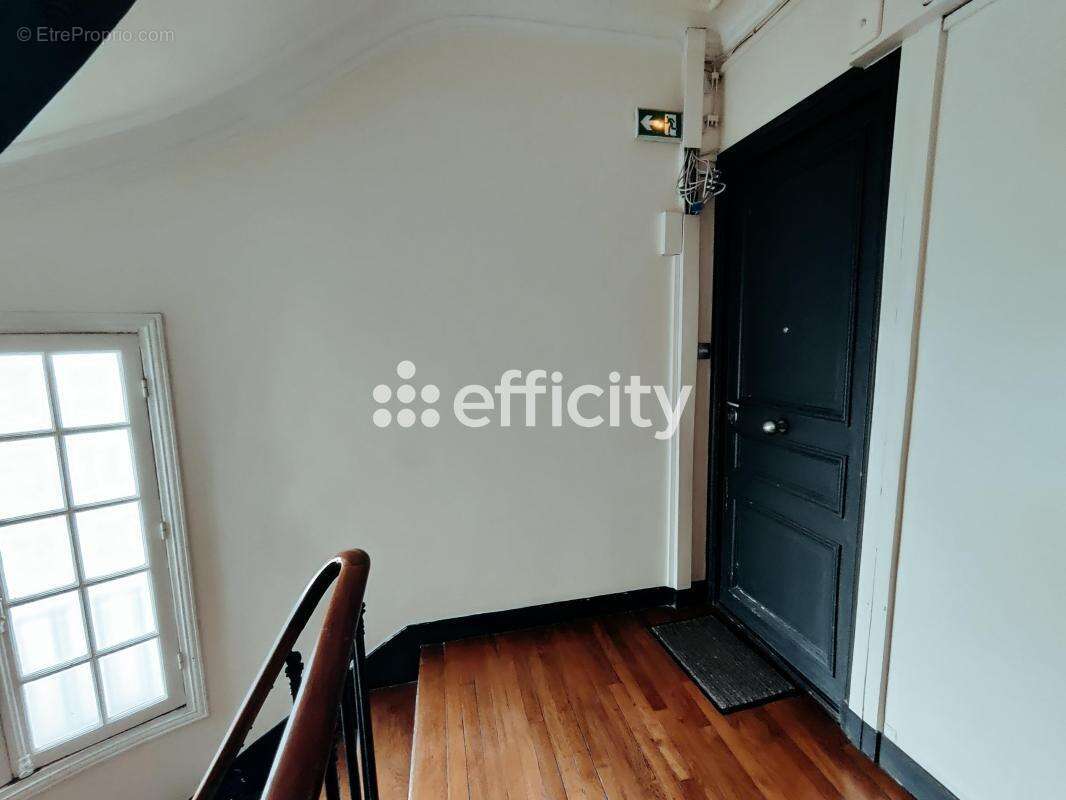 Appartement à MONTROUGE