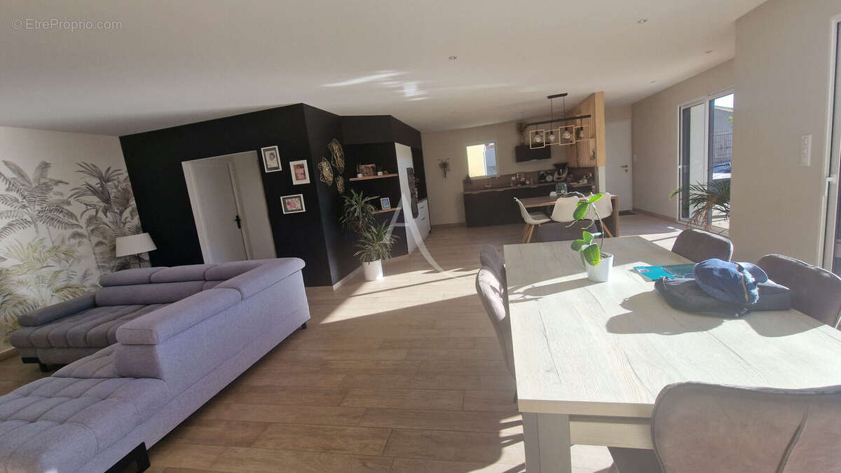 Maison à SAINTE-FOY