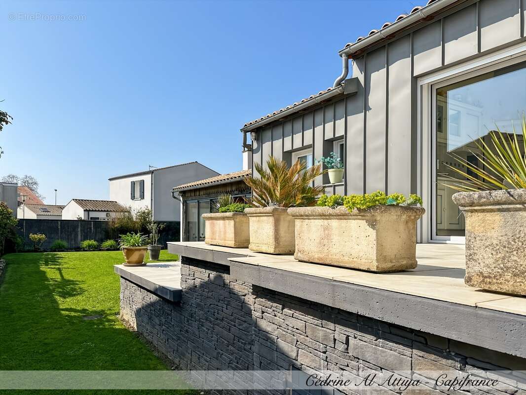 Maison à vendre à Puilboreau de plain-pied, 7 pièces, 175m², jardin et garage - photo 22