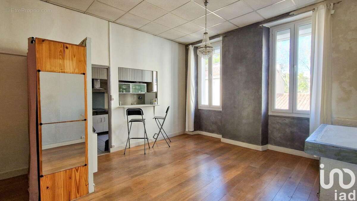 Appartement 35 m² à Marseille-4e  - photo 3