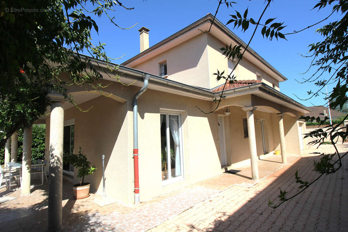 Villa 6 chambres - bourg-en-bresse quartier convers - photo 8