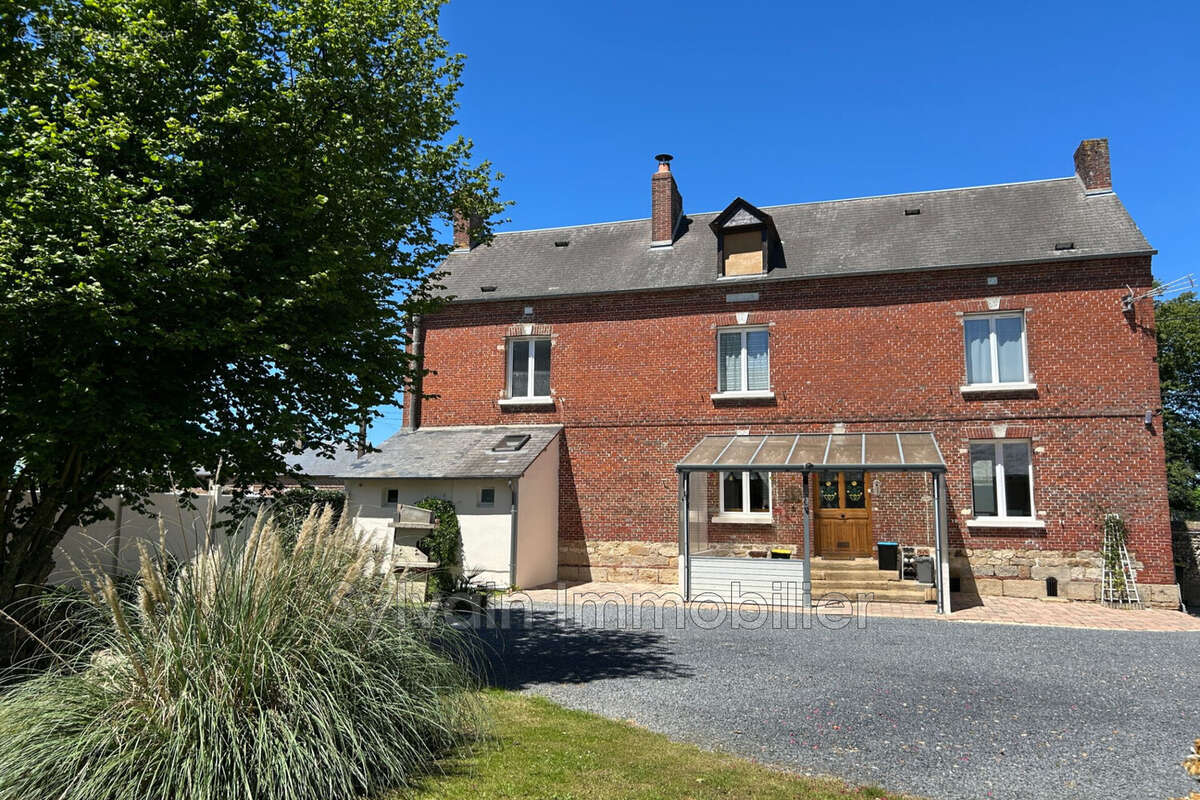 Maison à MORVILLERS