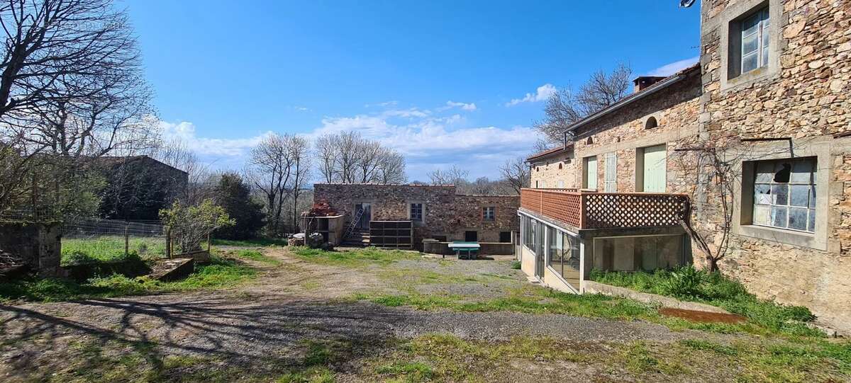 Maison à MONTREDON-LABESSONNIE