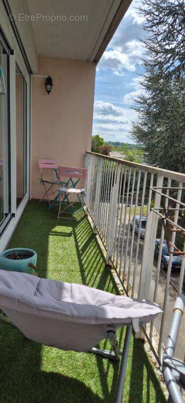Appartement à SAINTRY-SUR-SEINE