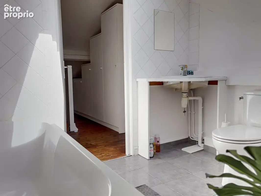 Appartement duplex - Dernier étage - 3 chambres - RER E - photo 13