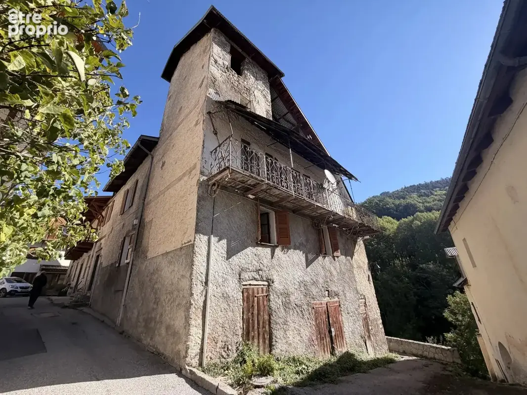 Appartement 3p + Terrasse + Cellier + 3 caves + Grenier - photo 10