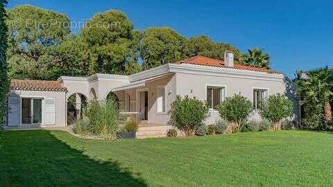 Maison à SAINT-JEAN-CAP-FERRAT