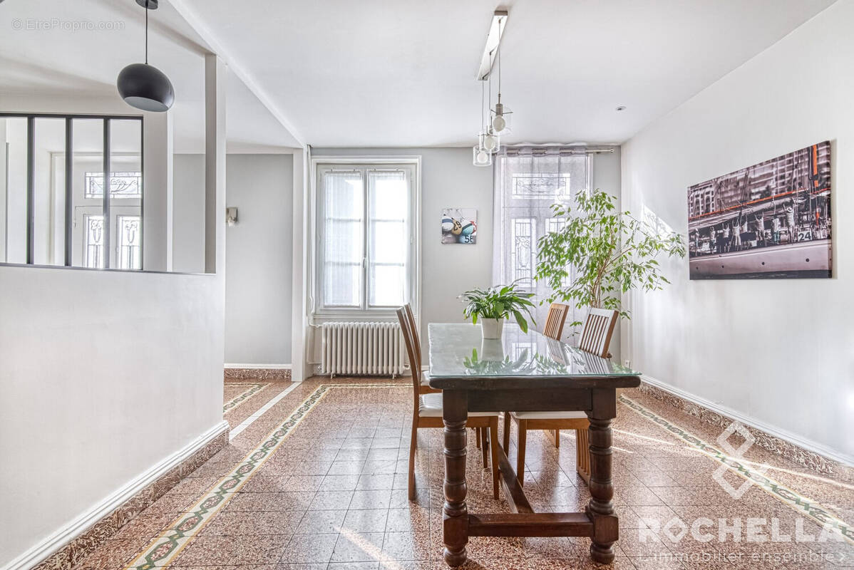 Maison à LES PONTS-DE-CE