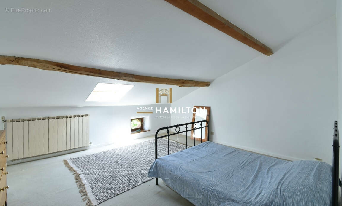 Propriete de campagne du xixe siecle - parc, puits, four a pain, salle polyvalente - photo 11
