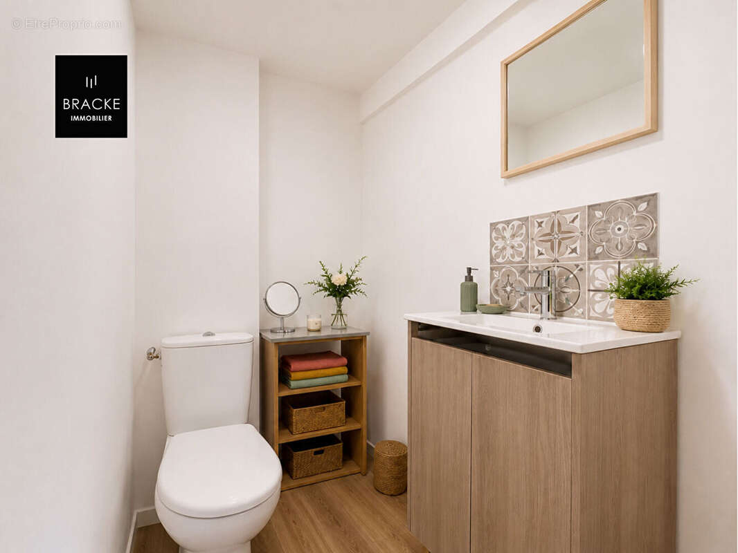 Asnières-sur-Seine -Maison de ville rénovée avec 3 chambres, patio et terrasse arborée - photo 11