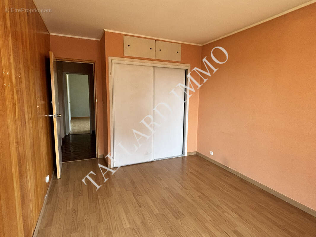 Gap Sud appartement type 3 + terrasse et cave - photo 8