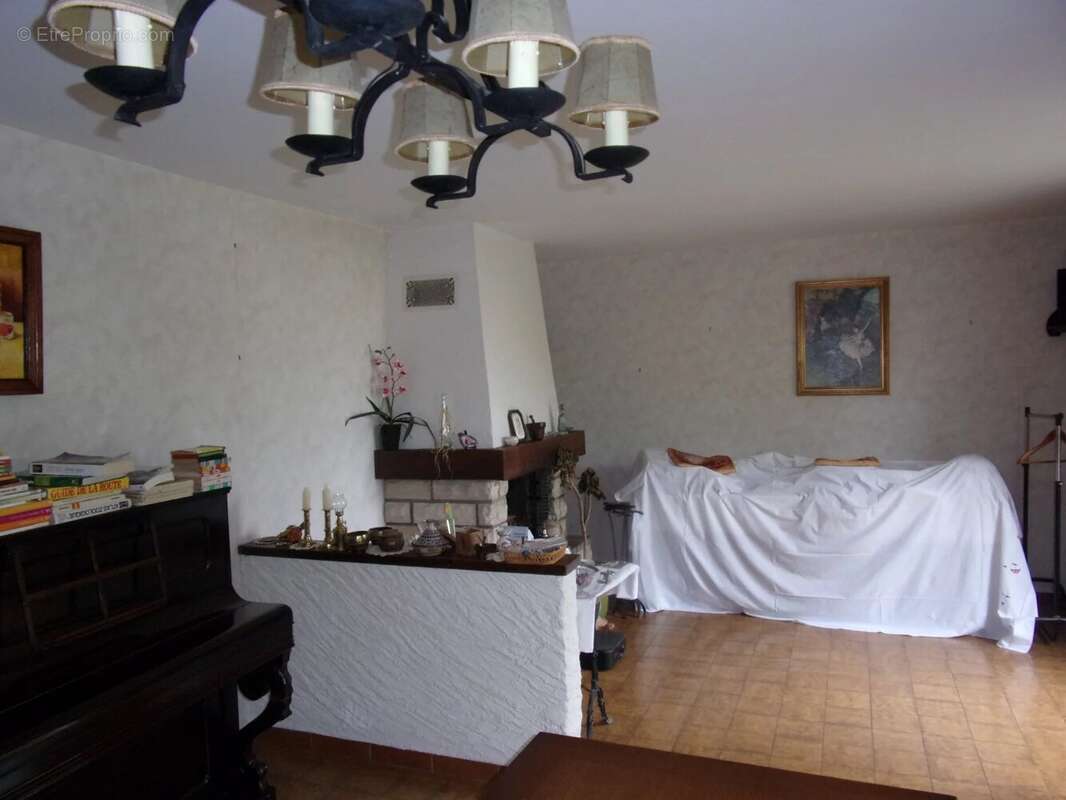 Maison à LUSIGNY