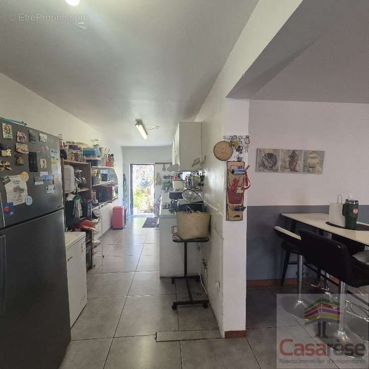 Maison 123 m² à Le Tampon  - photo 3