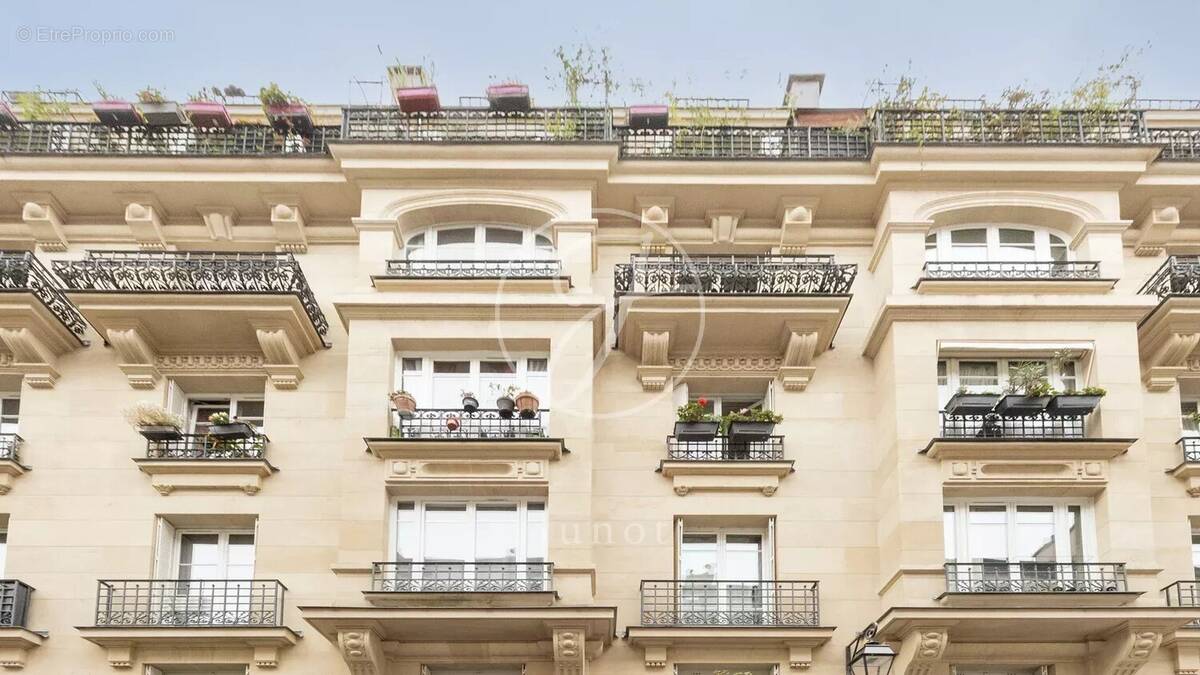 Appartement à PARIS-4E