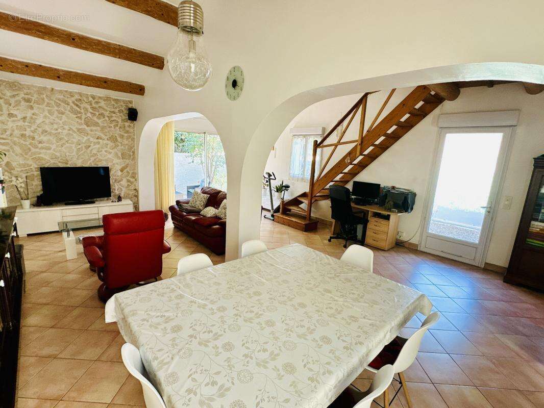 Maison à MARIGNANE