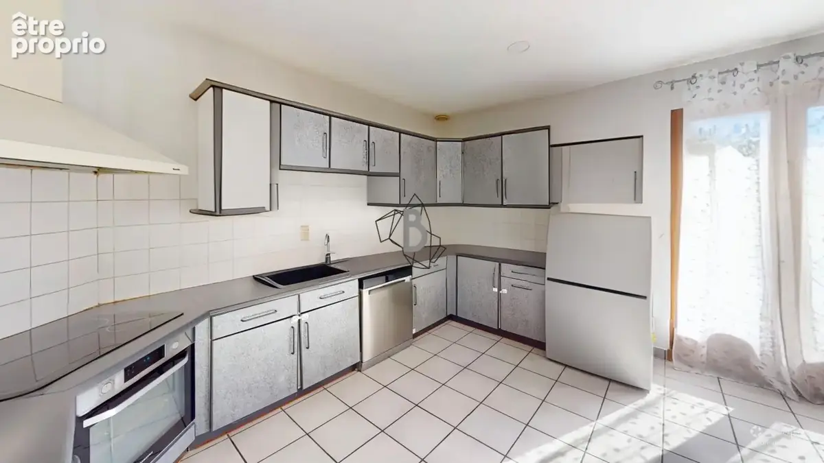 Maison T5    112 m2   Baraqueville - photo 5