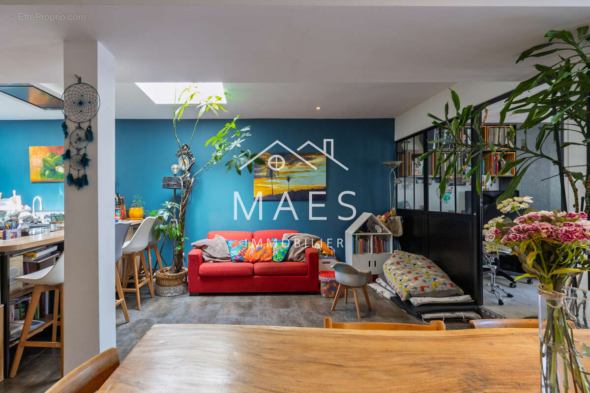 Maison à WAMBRECHIES