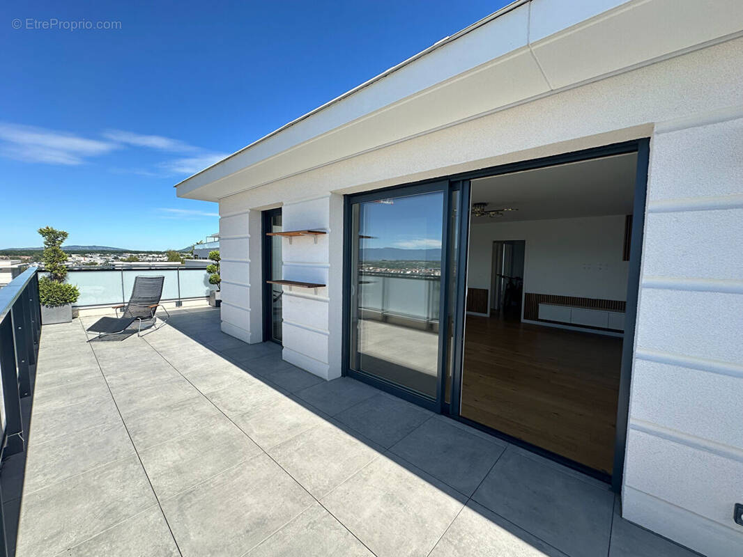 Photo Appartement à Vetraz-Monthoux au prix de 570 000€