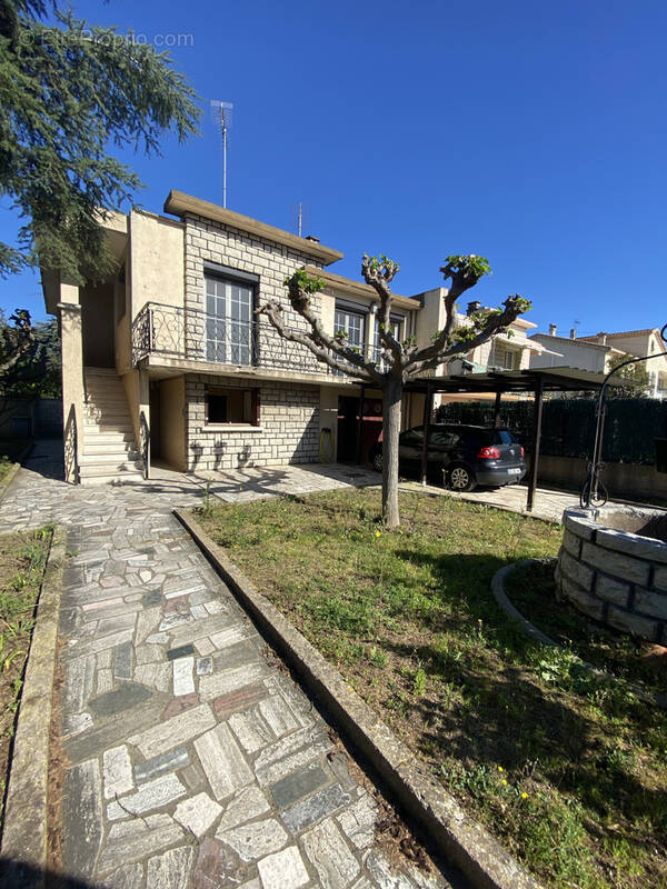 Maison à MEZE