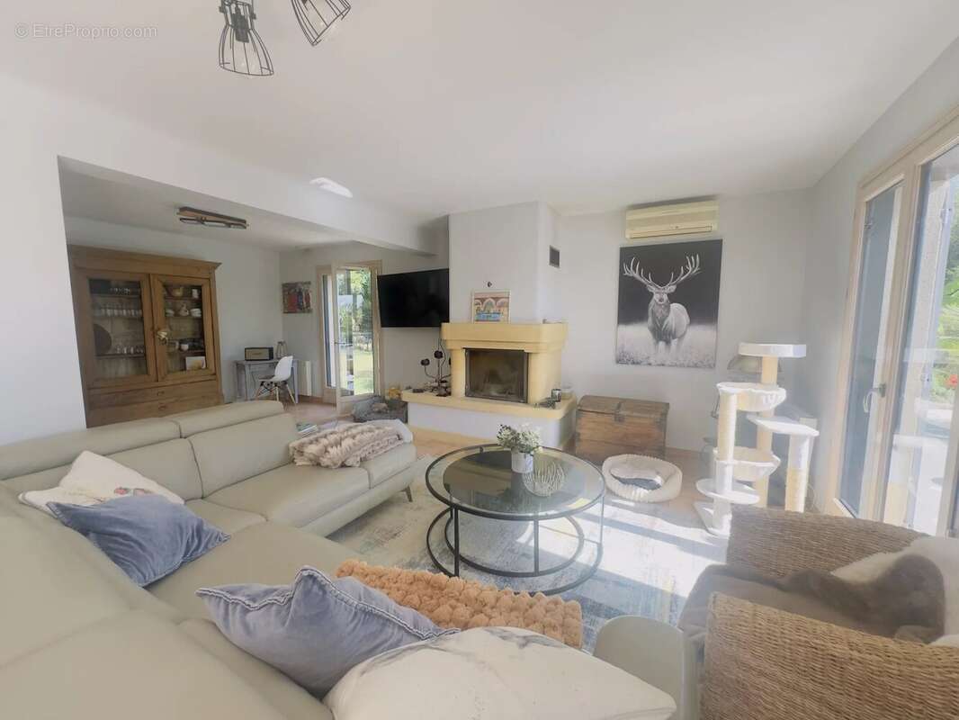Magnifique maison périgourdine entièrement rénovée avec piscine - photo 6