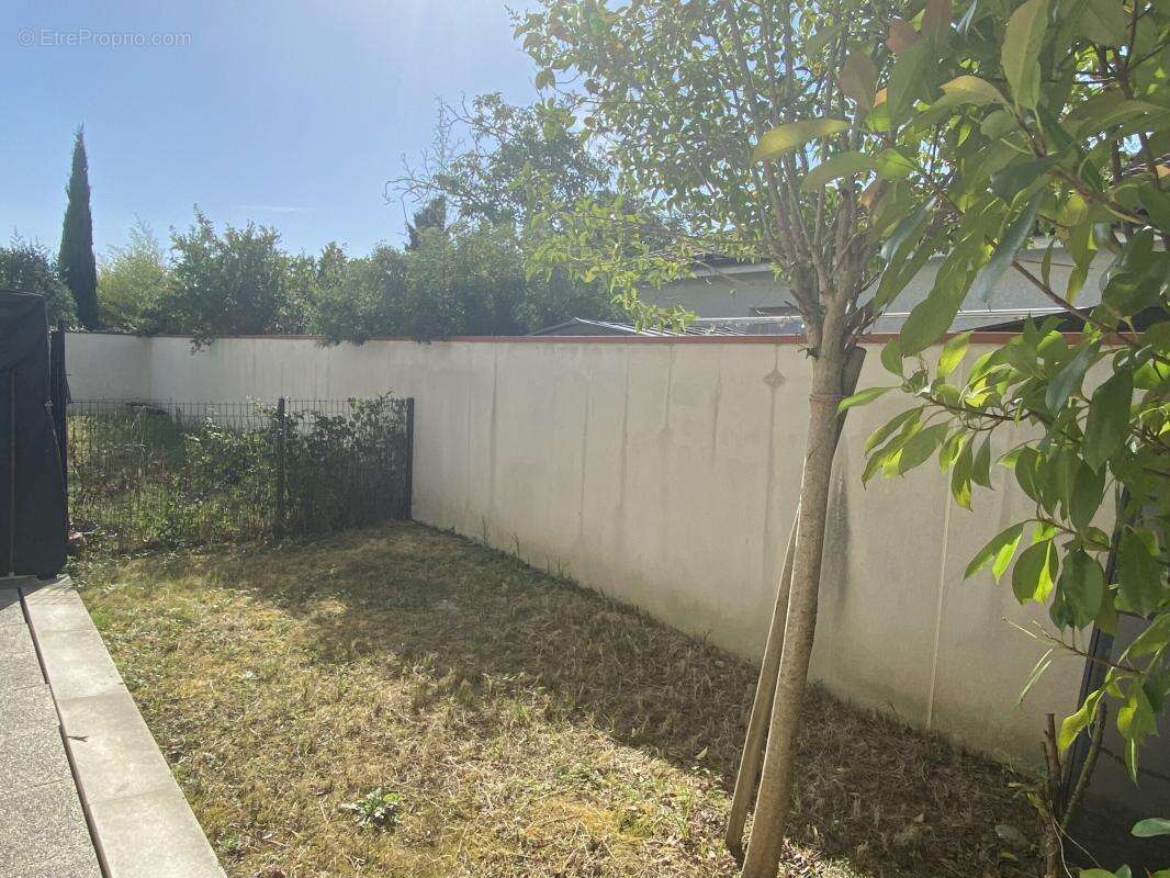 Appartement à AUCAMVILLE