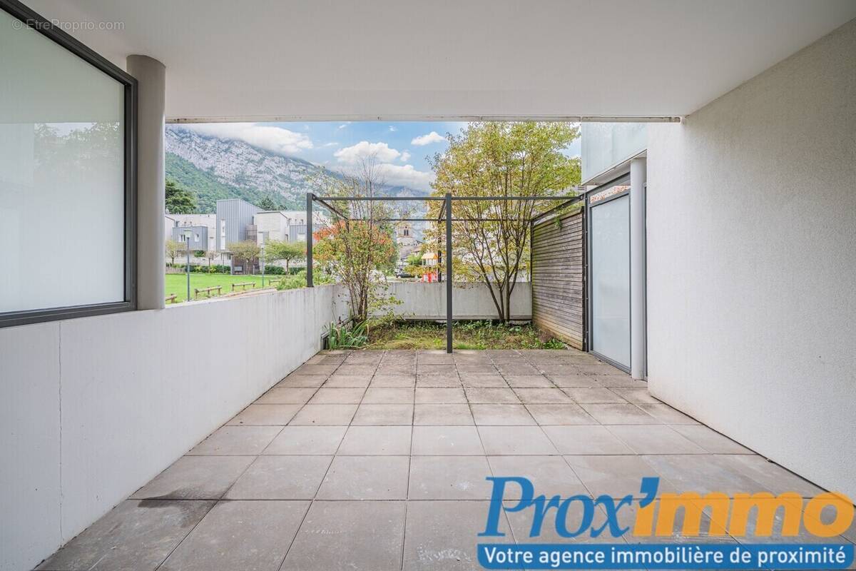 Appartement à SAINT-EGREVE