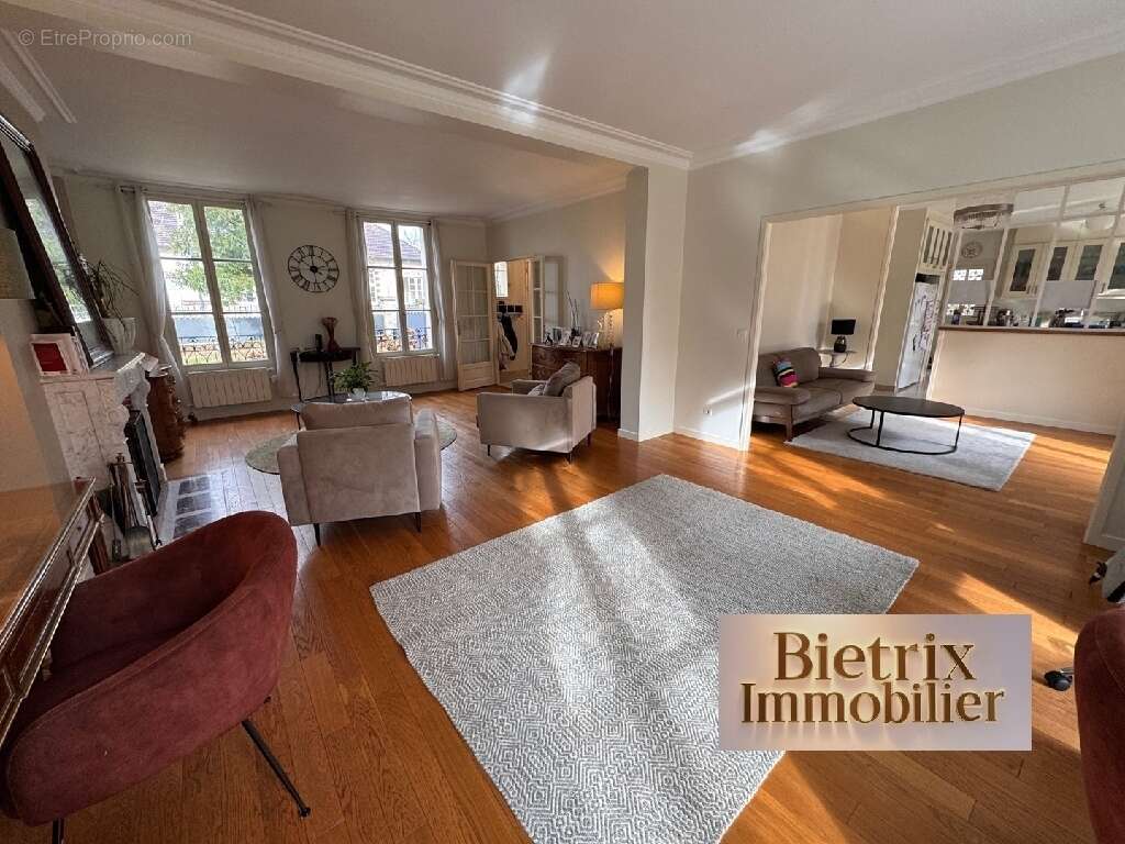 Maison à L'ISLE-ADAM