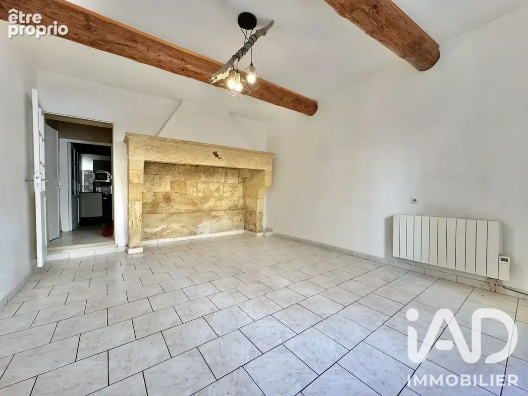 Photo 1 - Maison à REMOULINS