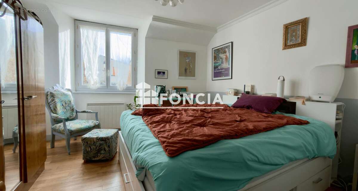 Maison de caractère en première ligne sur le Lot - photo 12