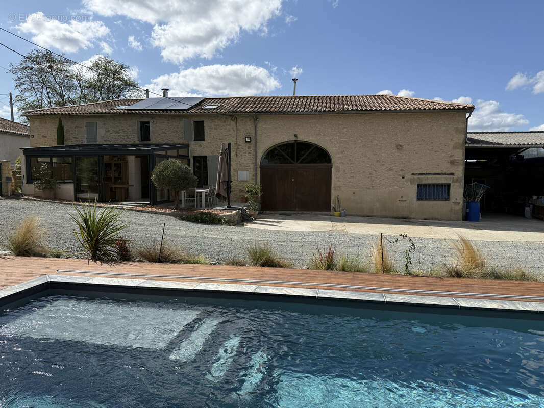 Maison à SAUVETERRE-DE-GUYENNE