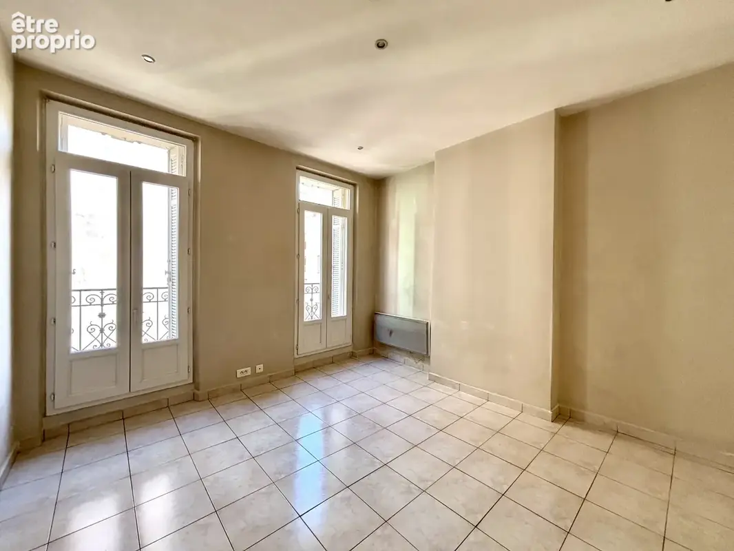 Photo Appartement à Marseille-1e au prix de 92 000€