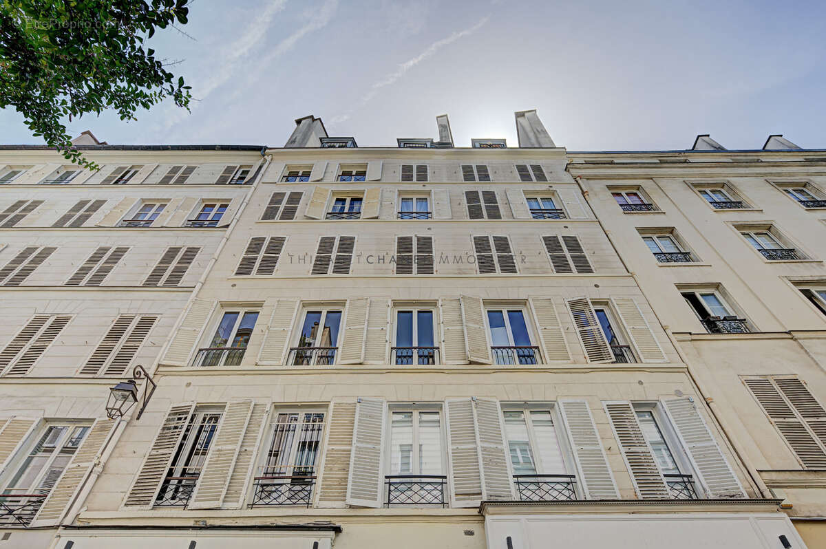 Appartement à PARIS-3E