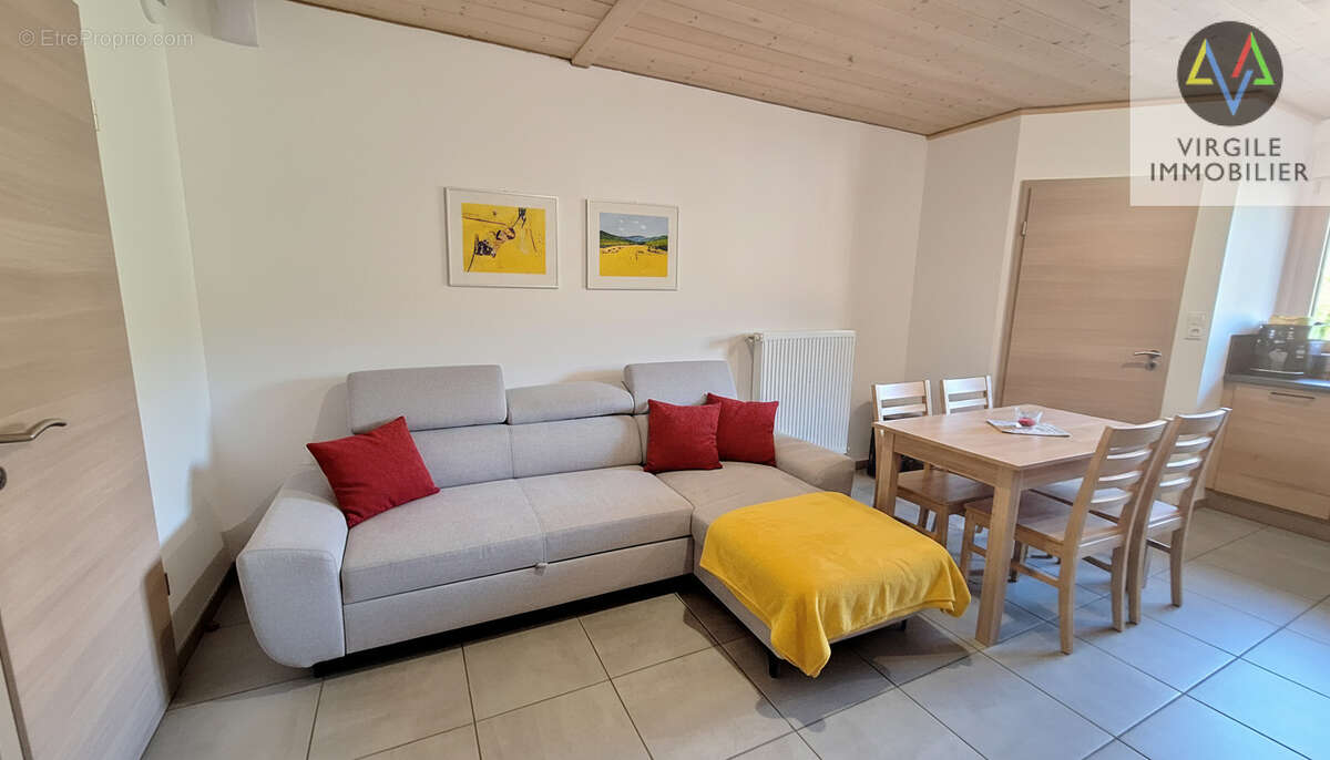 Appartement duplex entièrement rénové de aux Hôpitaux-Vieux - photo 2