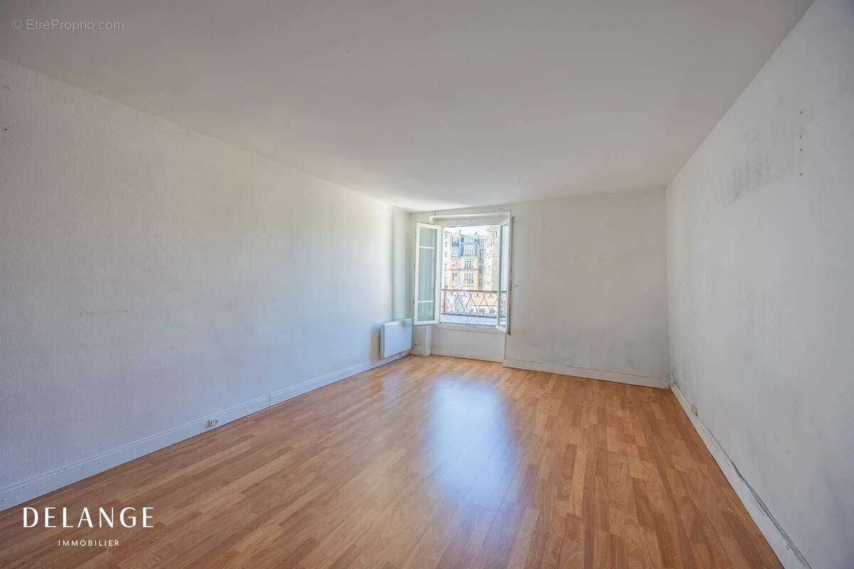 Appartement à PARIS-5E