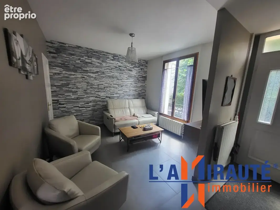 Maison 5 pièces, 3 chambres, quartier des 10 Arpents - photo 5