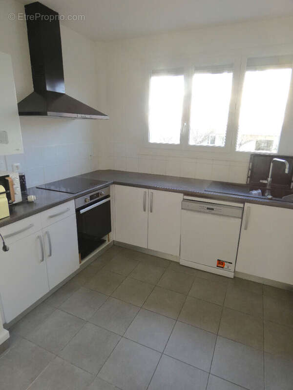 Appartement à NANTERRE