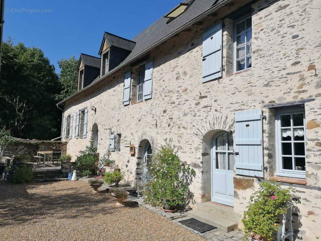 Maison à ARGENTRE