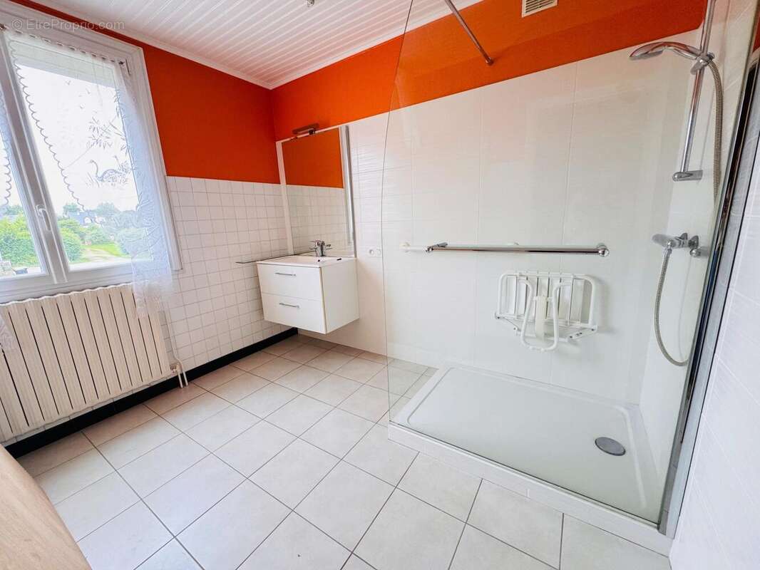 Maison 146 m² à Ploemel  - photo 8